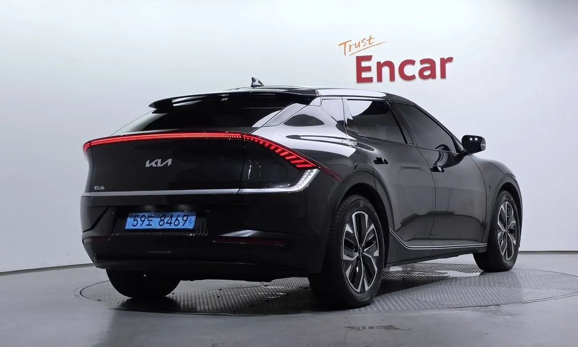 Kia EV6 — фото 2