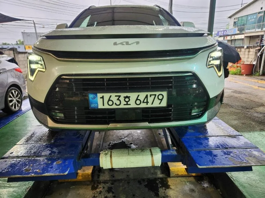 Kia Niro — фото 1