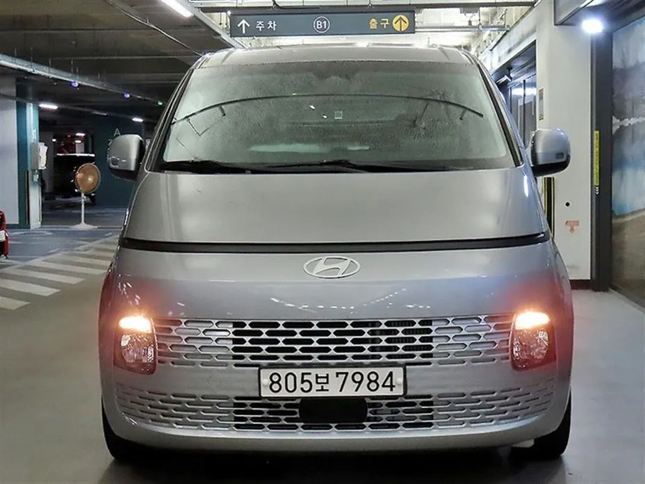 Hyundai Staria — фото 8