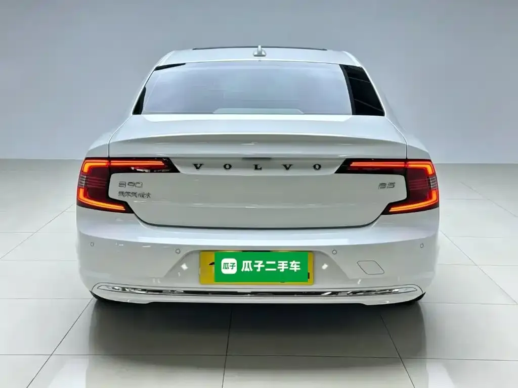 Volvo S90 — фото 7