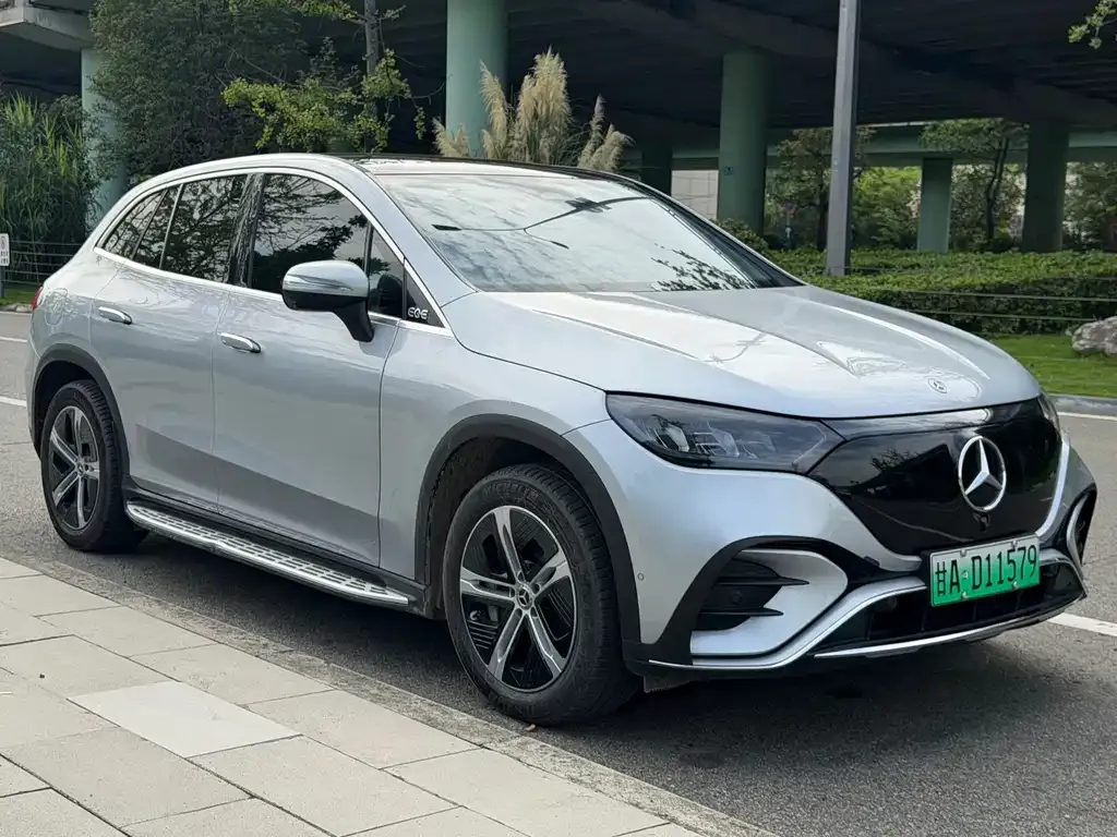 Mercedes-Benz EQE SUV — фото 2