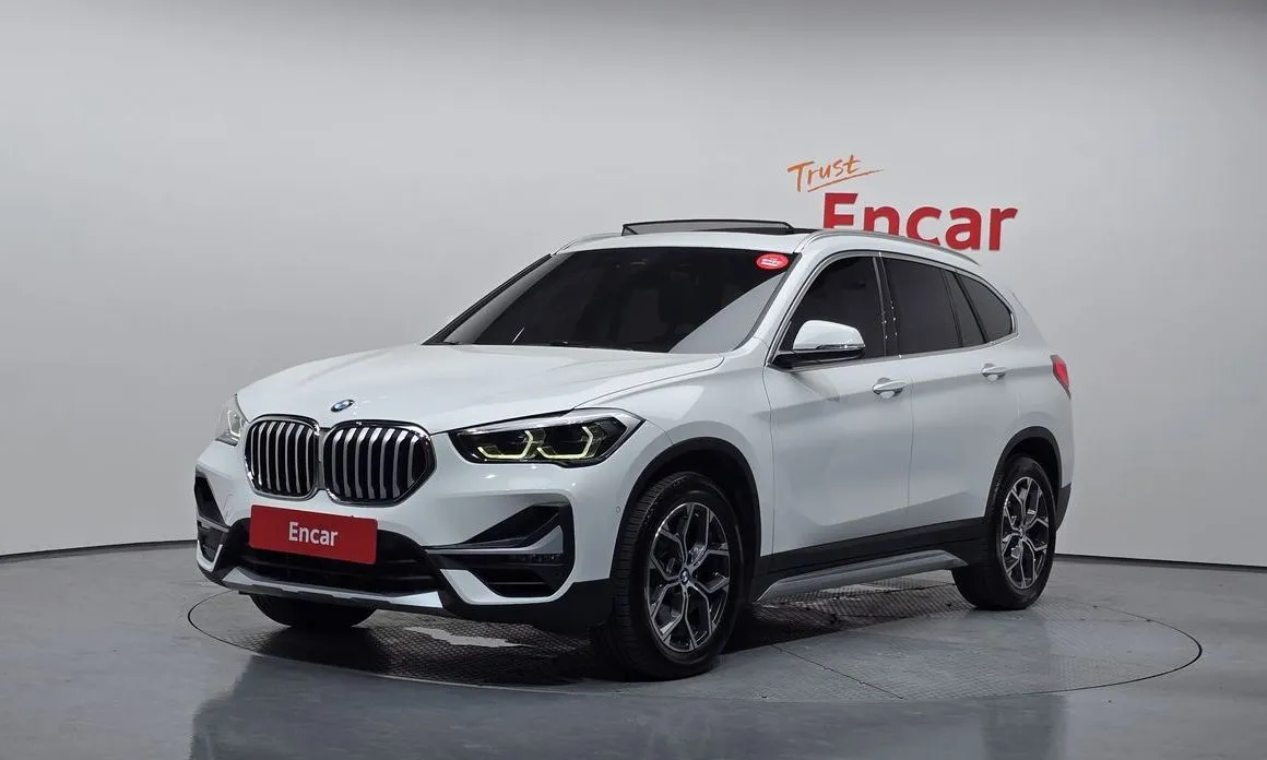 BMW X1 — фото 1