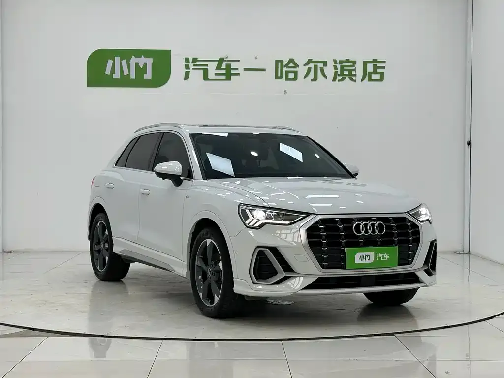 Audi Q3 — фото 4