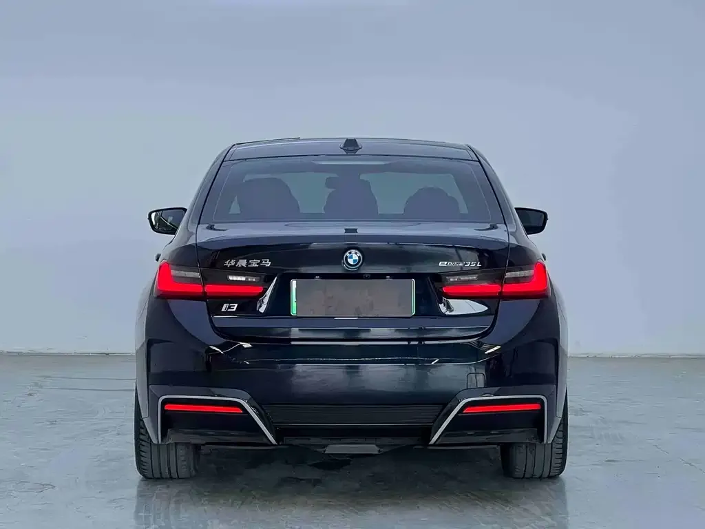 BMW i3 — фото 9