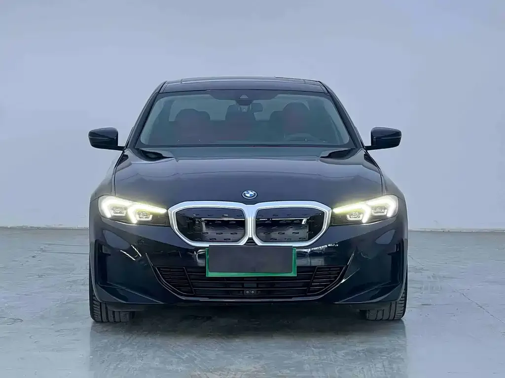 BMW i3 — фото 5