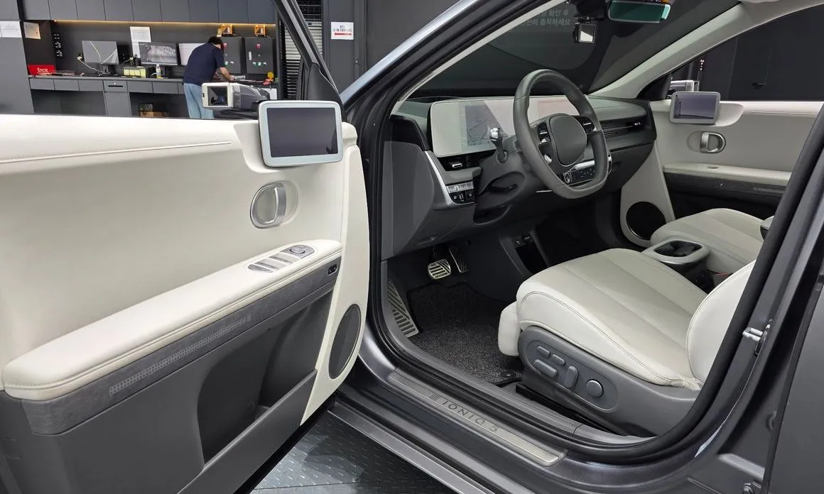Hyundai Ioniq5 — фото 8