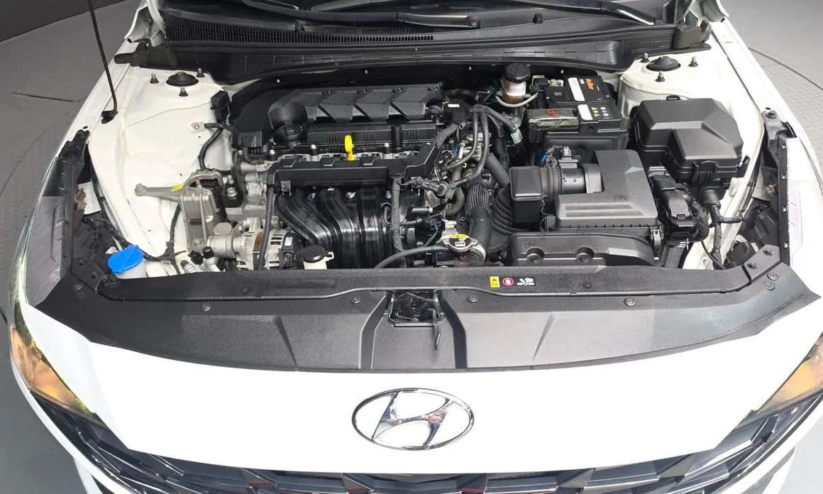 Hyundai AVANTE — фото 6