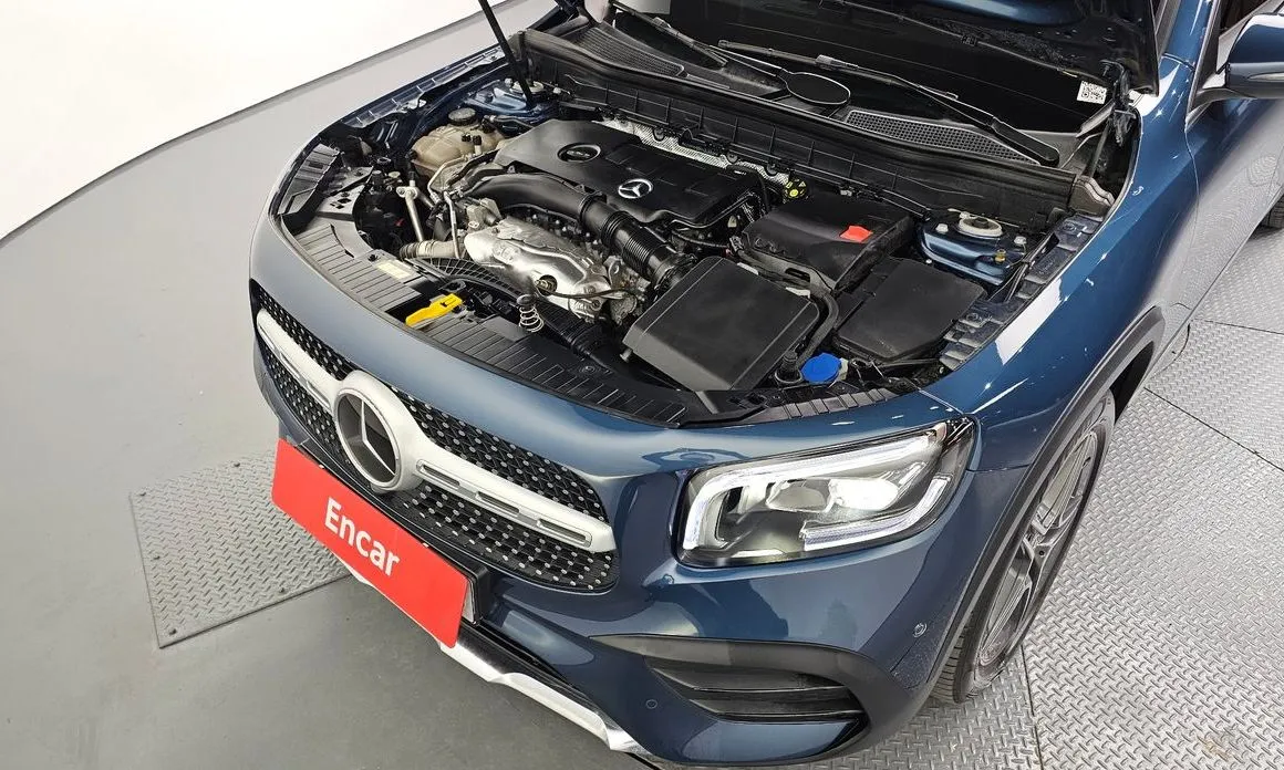 Mercedes-Benz GLB-Class — фото 10