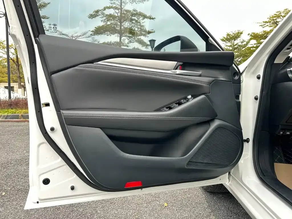 Mazda Atenza — фото 4