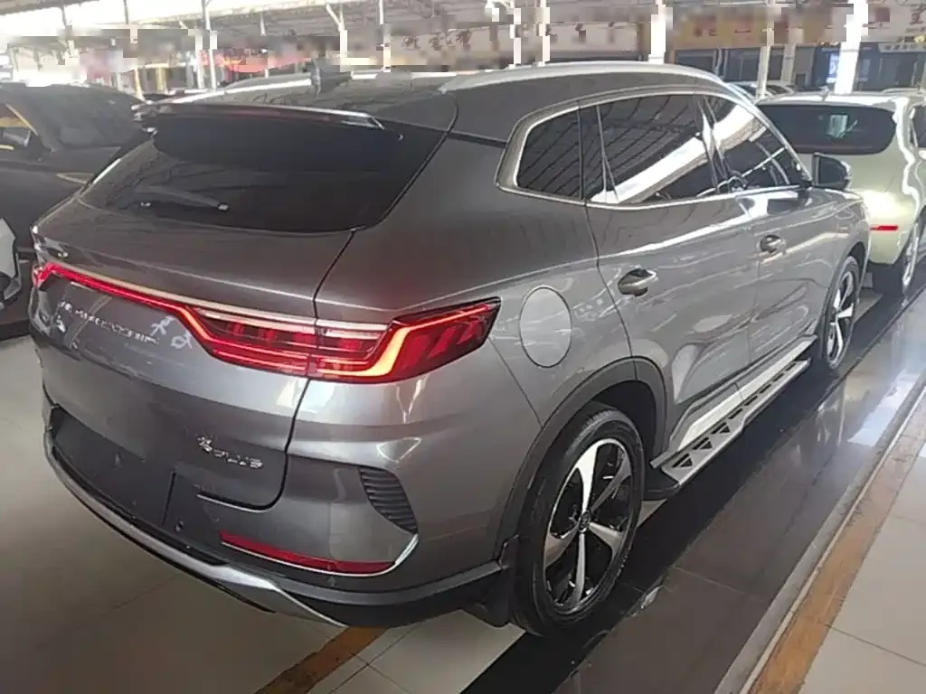 BYD PLUS New Energy — фото 5