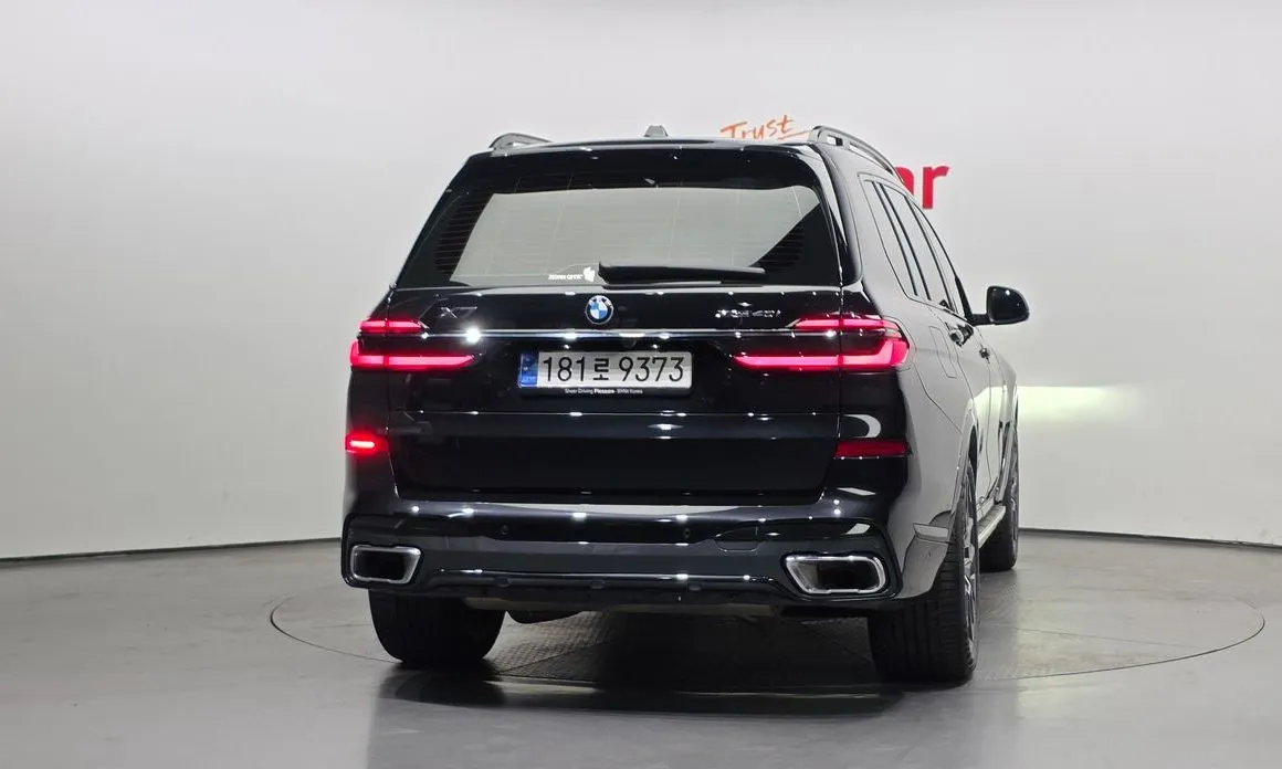 BMW X7 — фото 4