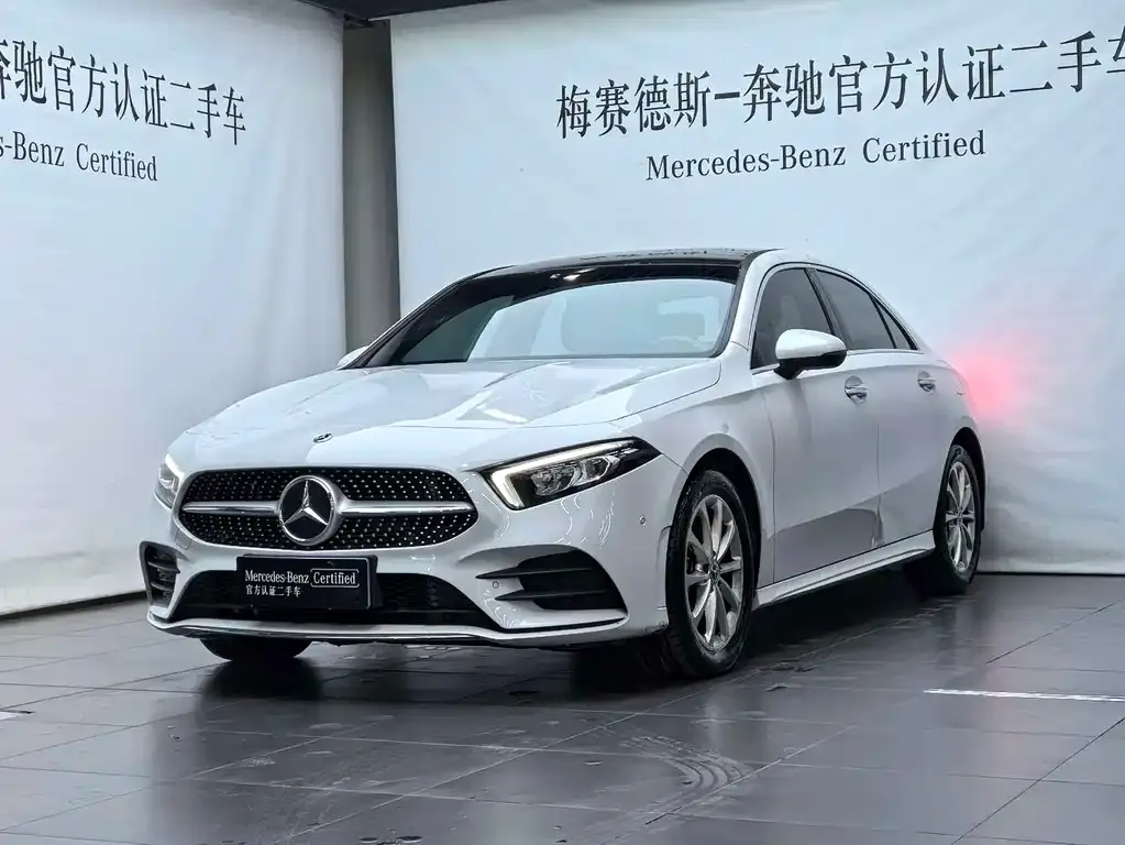 Mercedes-Benz A-Class — фото 1