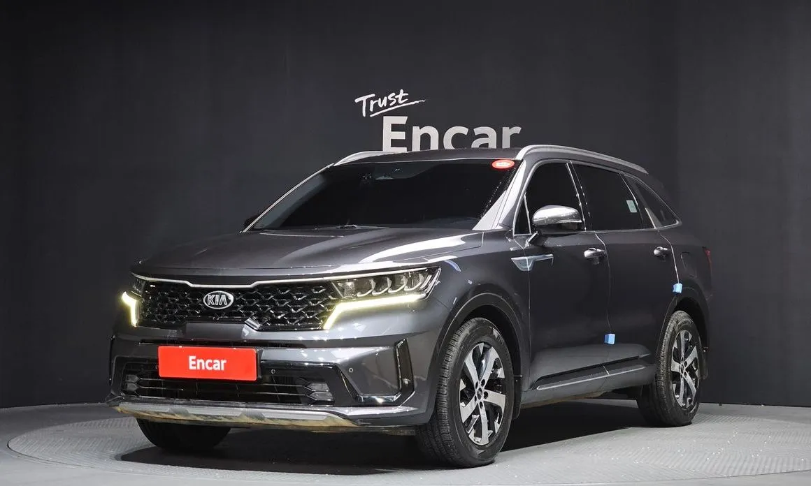 Kia Sorento — фото 1