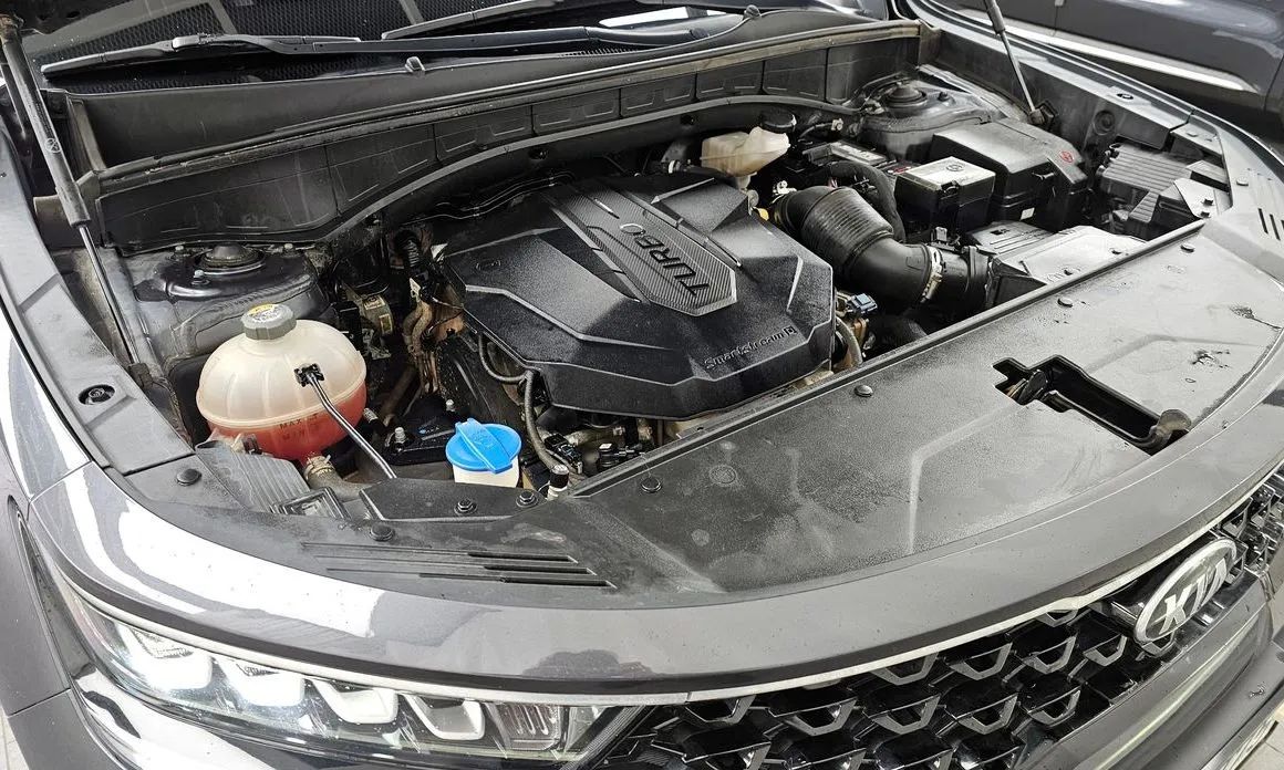 Kia Sorento — фото 6