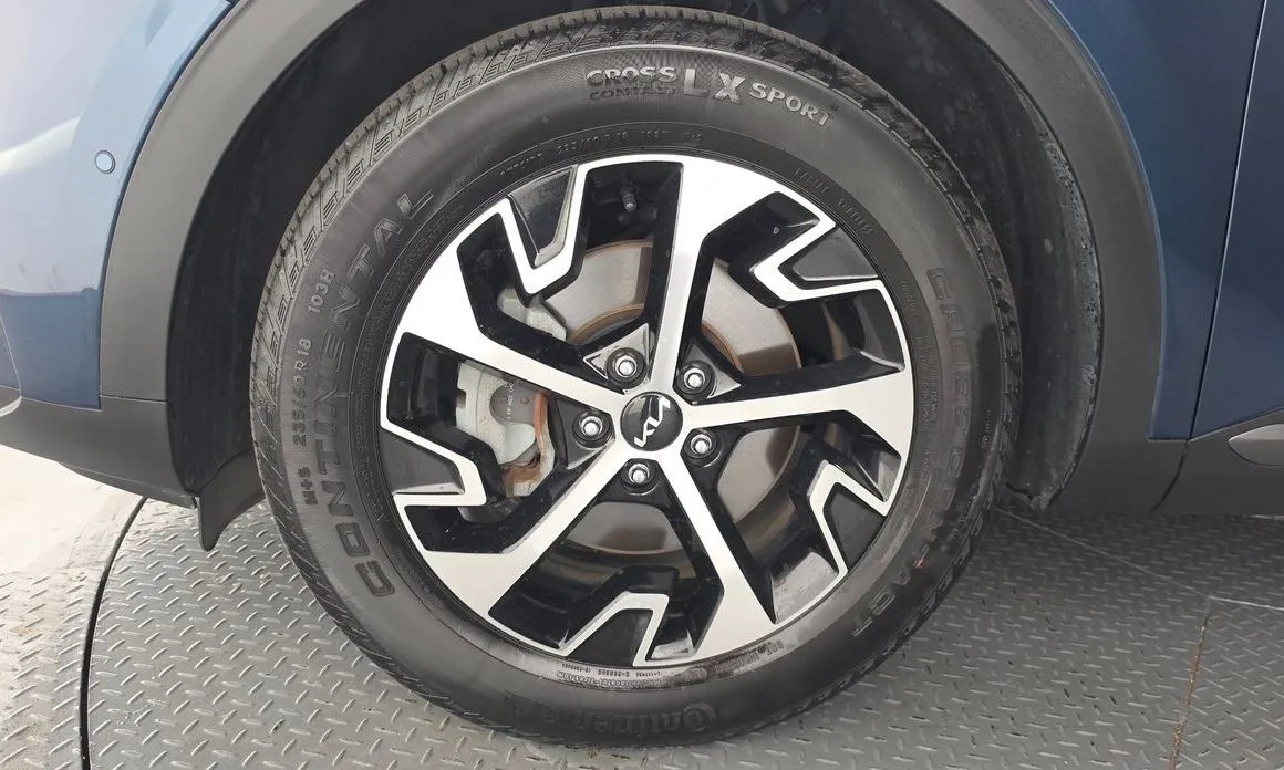 Kia Sportage — фото 10