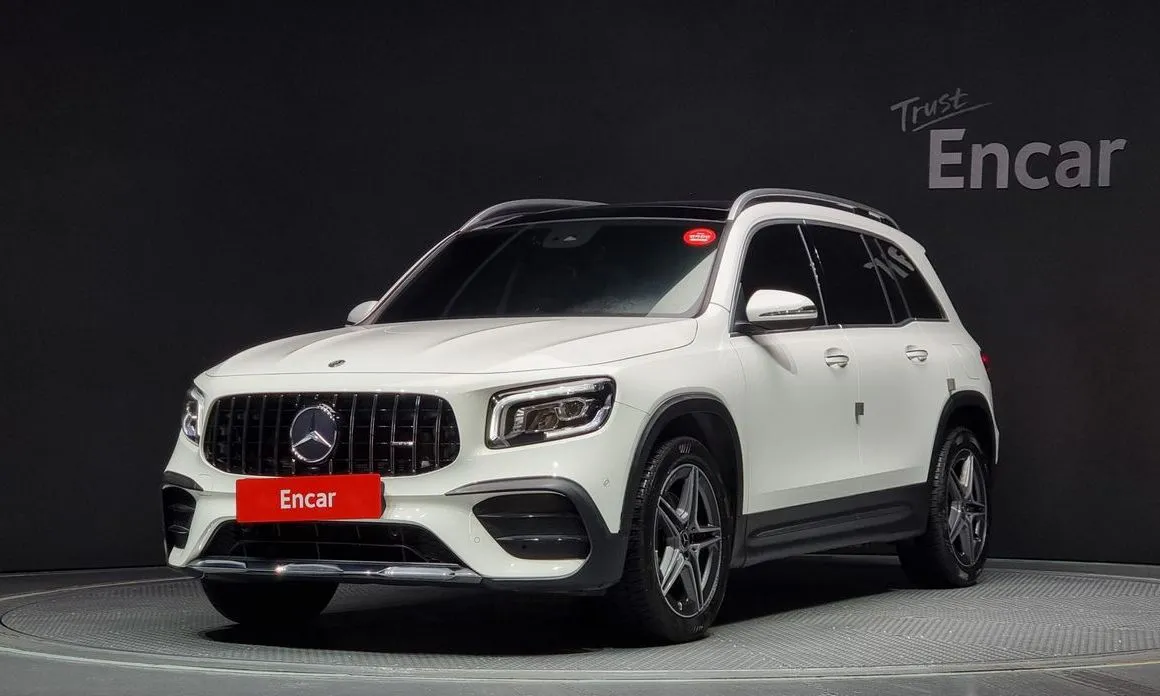 Mercedes-Benz GLB-Class — фото 1