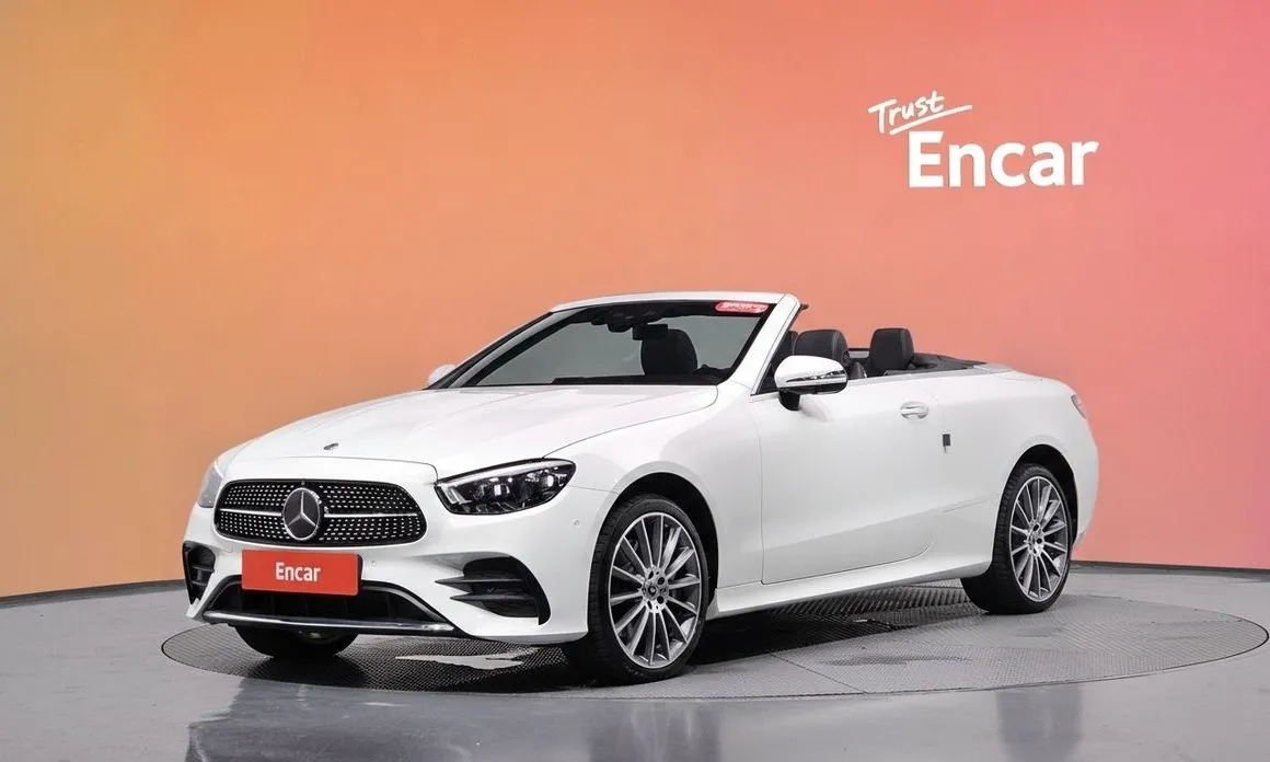 Mercedes-Benz E-Class — фото 1