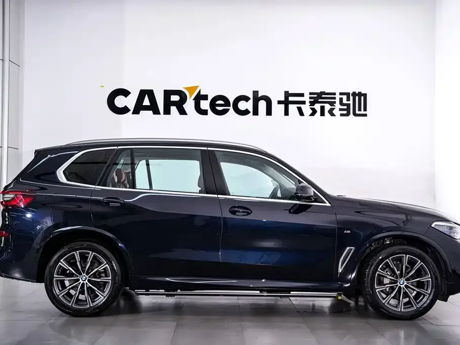 BMW X5 — фото 9