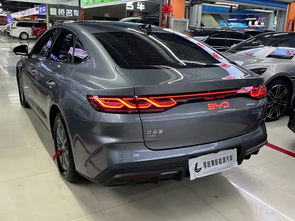 BYD Qin L — фото 3