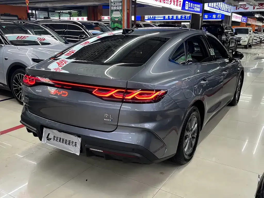 BYD Qin L — фото 5