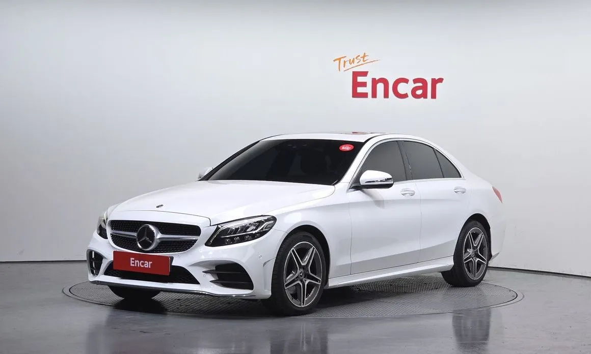 Mercedes-Benz C-Class — фото 1