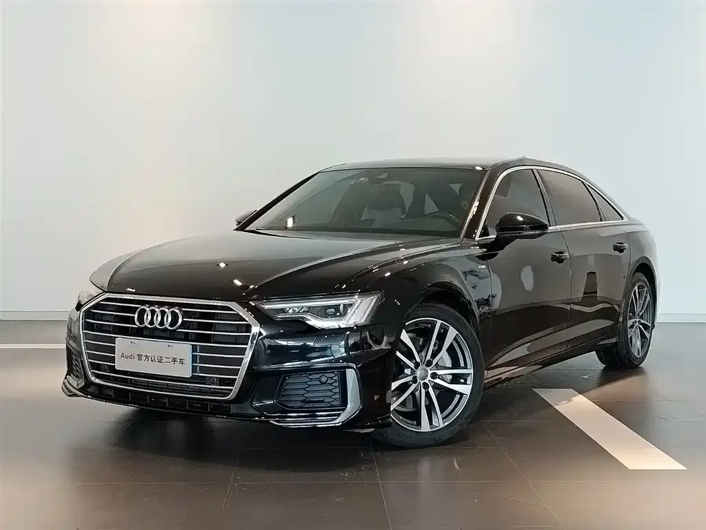Audi A6L — фото 1