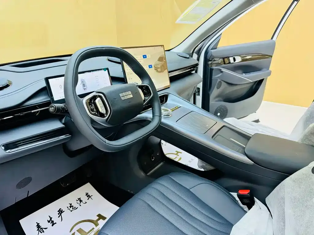 Geely Galaxy E5 — фото 10