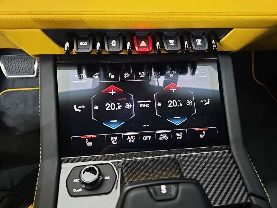 Lamborghini Urus — фото 6