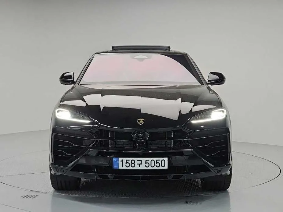 Lamborghini Urus — фото 3