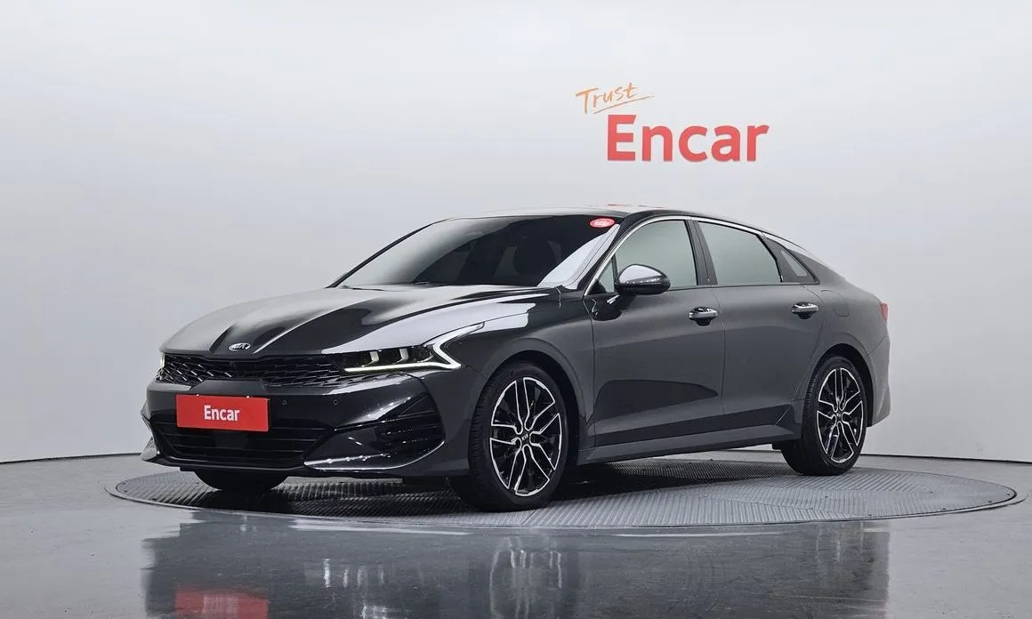 Kia K5 — фото 1
