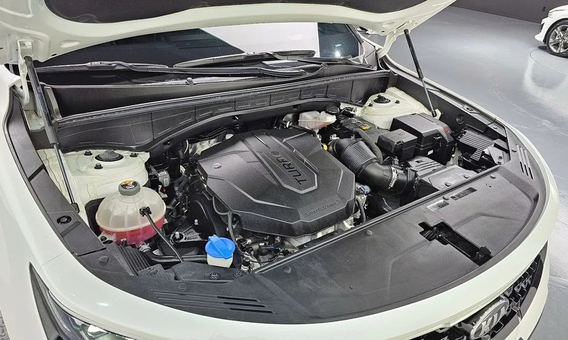 Kia Sorento — фото 10