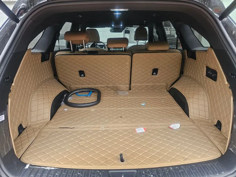Kia Sorento — фото 8