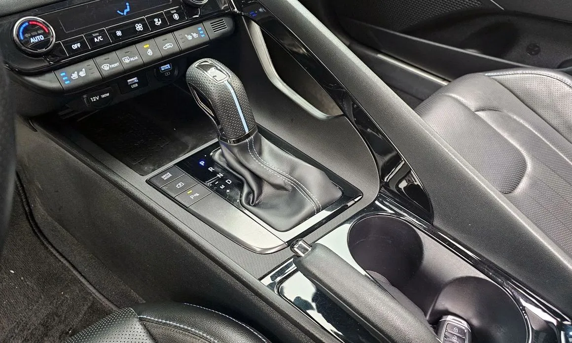 Hyundai AVANTE — фото 9