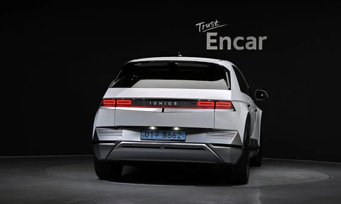 Hyundai Ioniq5 — фото 6