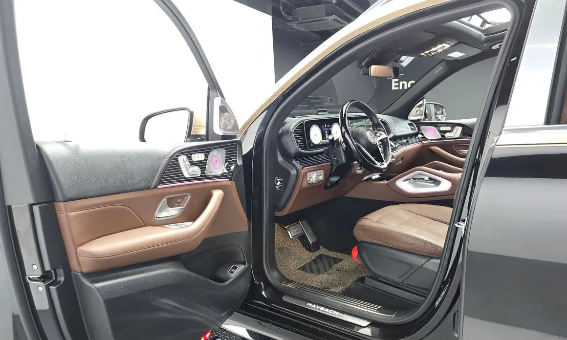 Mercedes-Benz GLS-Class — фото 10