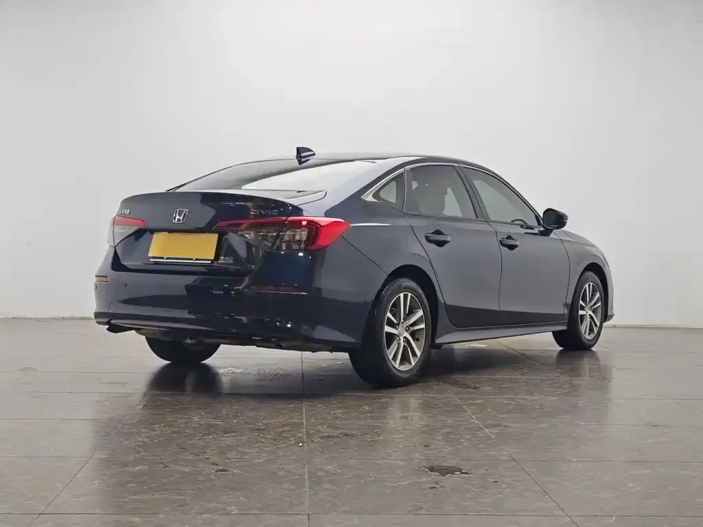 Honda Civic — фото 7