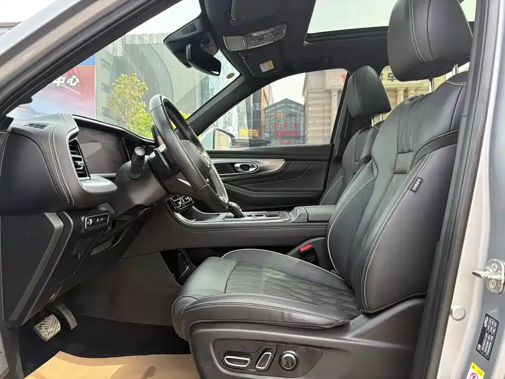 GAC Motor Trumpchi GS8 — фото 2