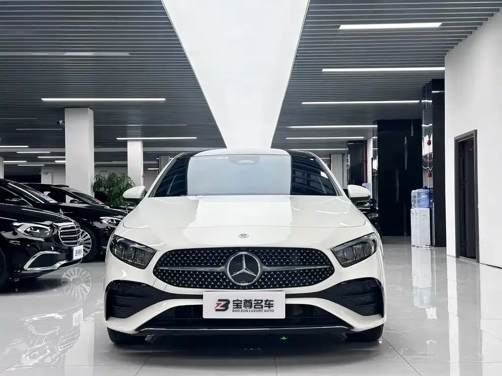 Mercedes-Benz A-Class — фото 10