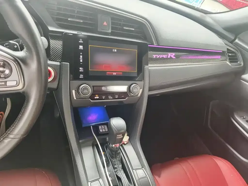 Honda Civic — фото 8