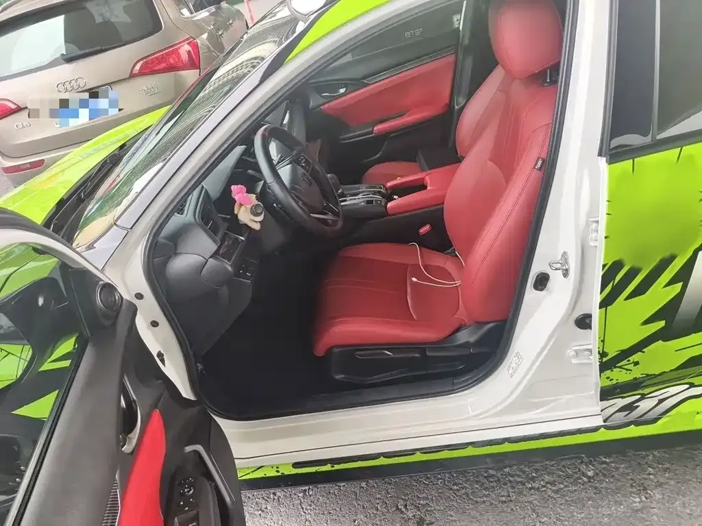 Honda Civic — фото 7