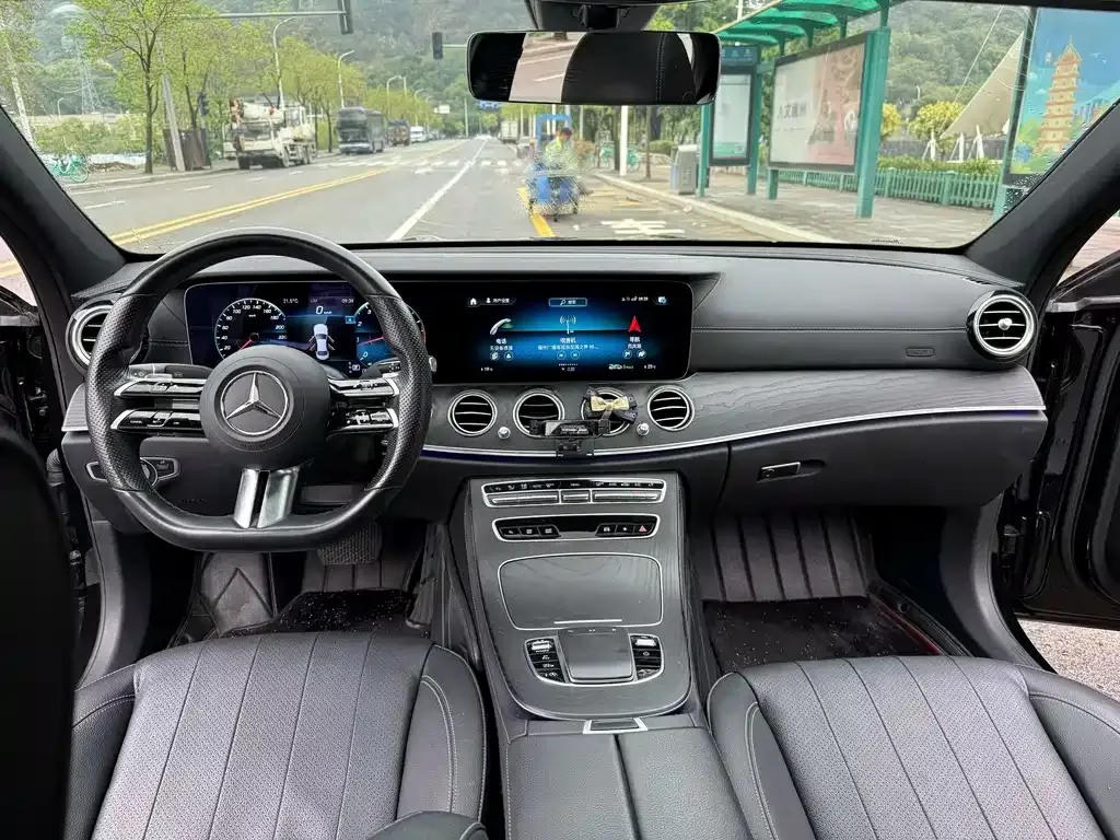 Mercedes-Benz E-Class (Import) — фото 7
