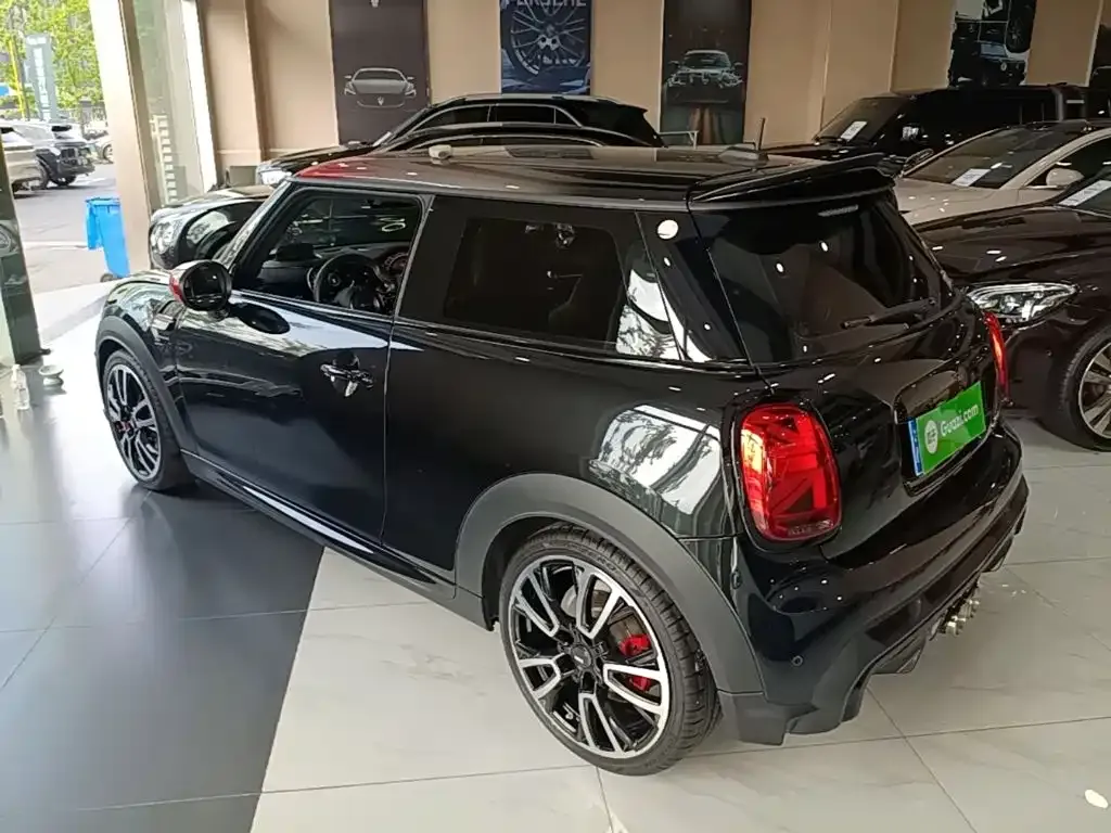 MINI JCW (John Cooper Works) — фото 9