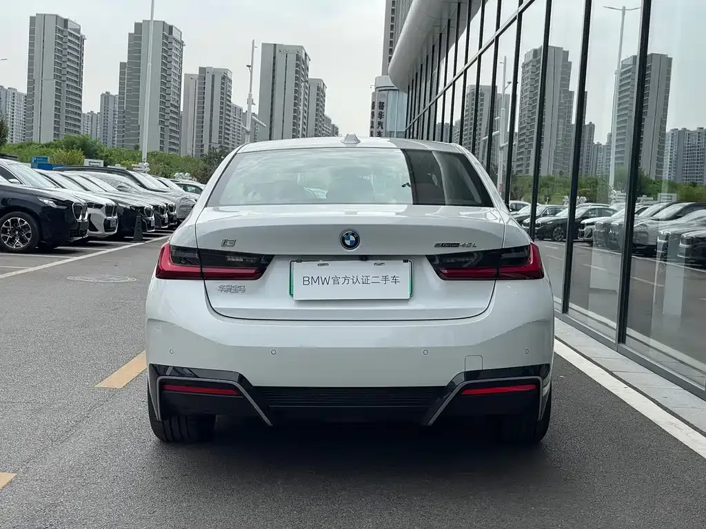 BMW i3 — фото 10