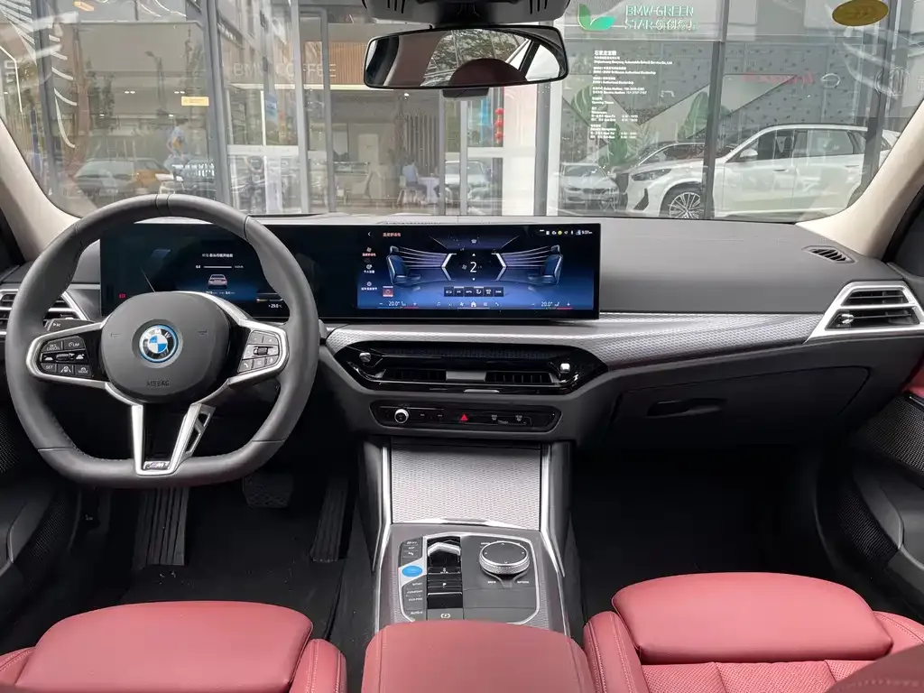BMW i3 — фото 3