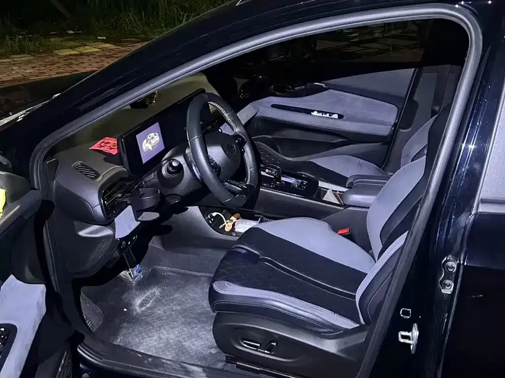 GAC Motor Shadow Leopard — фото 2