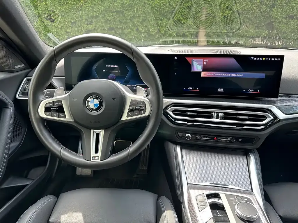 BMW M240i — фото 6