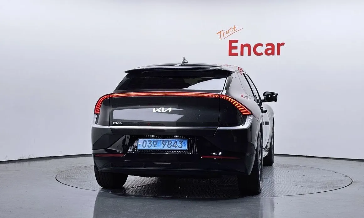 Kia EV6 — фото 2