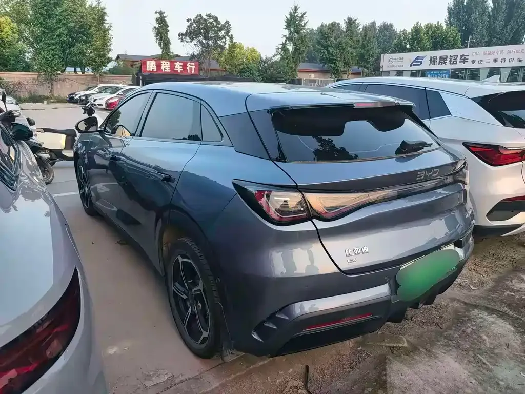 BYD Seal 06GT — фото 6