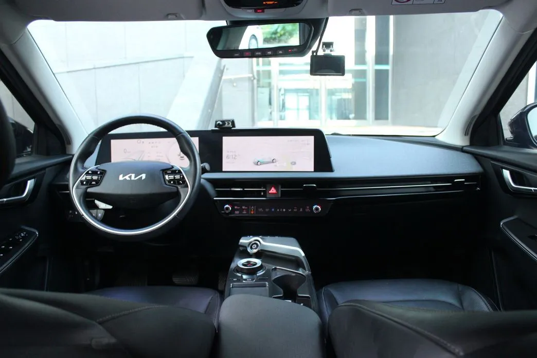 Kia EV6 — фото 2