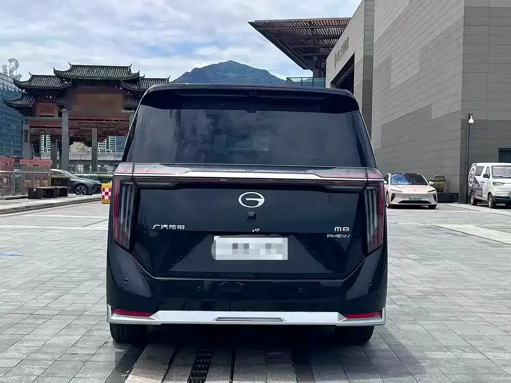 GAC Motor Trumpchi M8 — фото 10